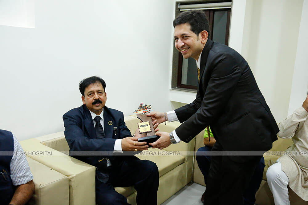 Dr.Chaitanya Shembekar