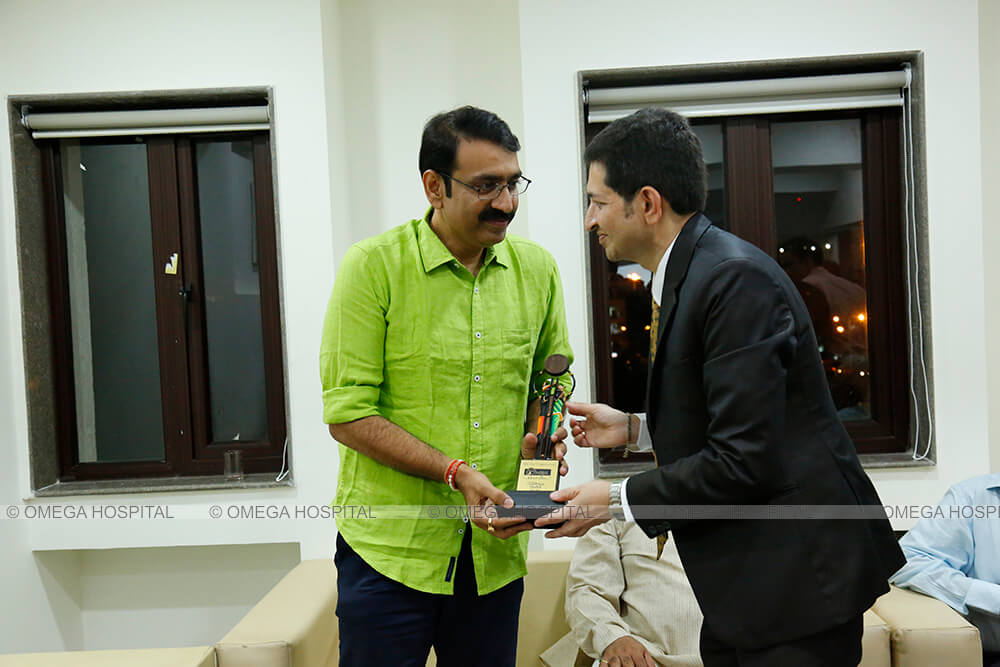 Dr.Chaitanya Shembekar